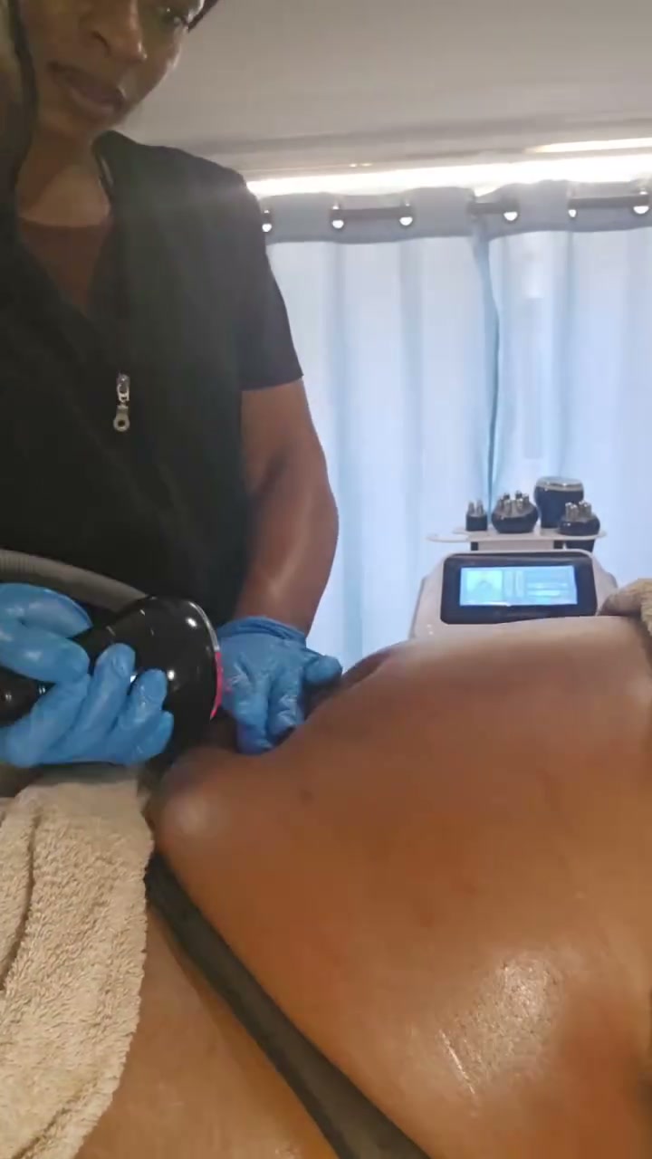 Vidéo Lipocavitation corps plus massage chez Body Perfect by Marysa