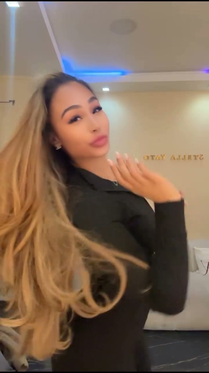 Vidéo Pose Perruque Closure/Frontale/360 chez Stella Yato Salon