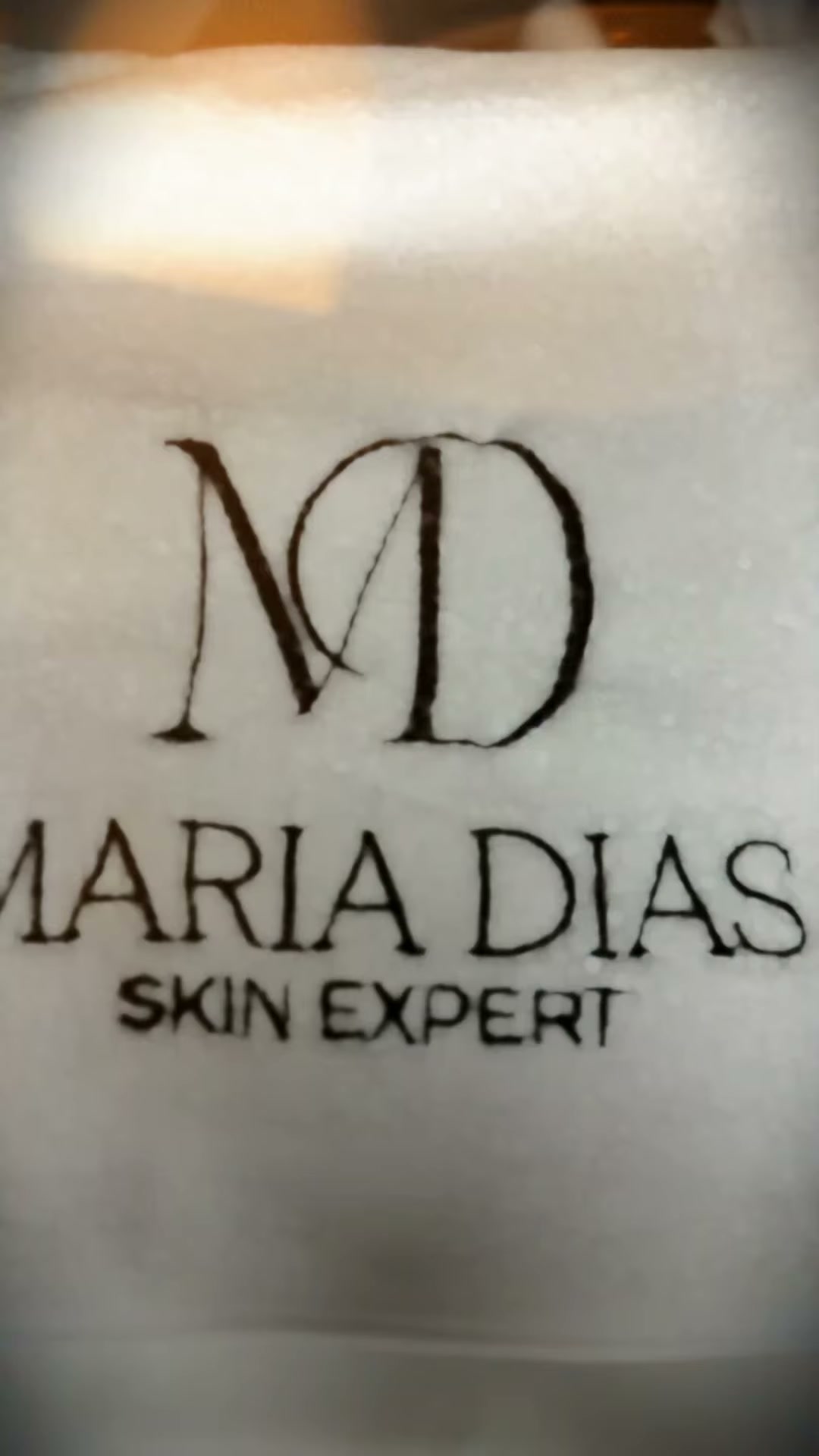 Vidéo Glass skin - Soin eclat et hydratation chez Maria Dias Skin Expert