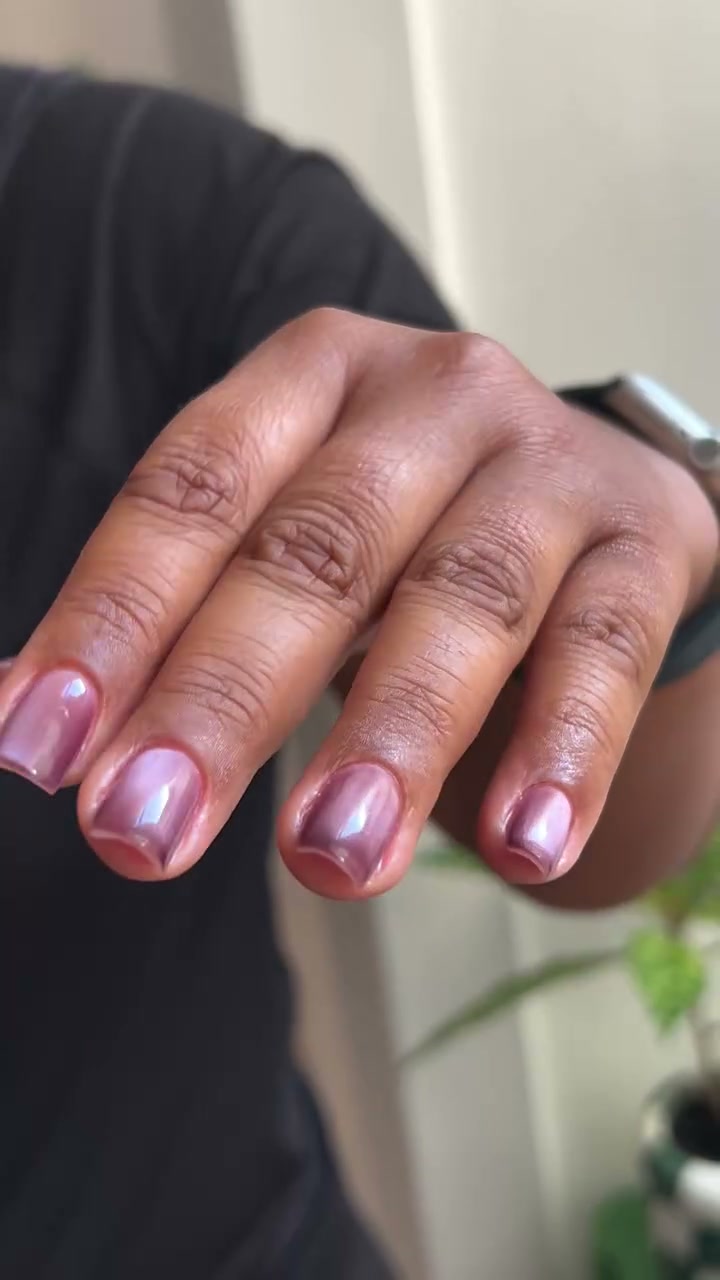 Vidéo Remplissage Sculte en base nude + vernis semi permanent chez STUDIO D PARIS