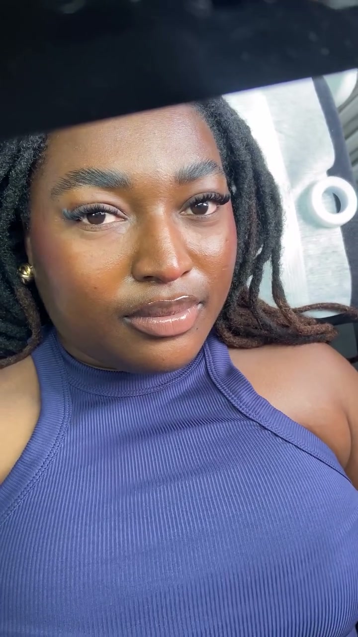 Vidéo Eyelash extensions chez the lash bar Paris