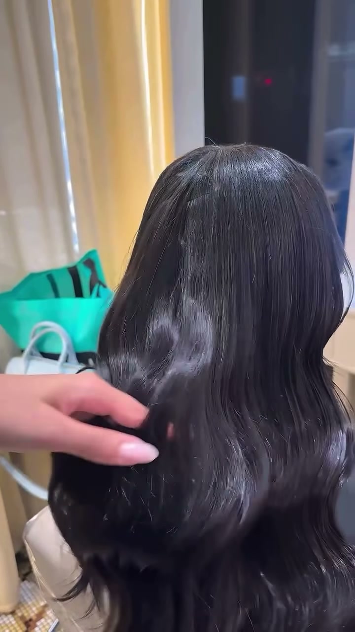 Vidéo Pose de clips chez Imaany Beauty