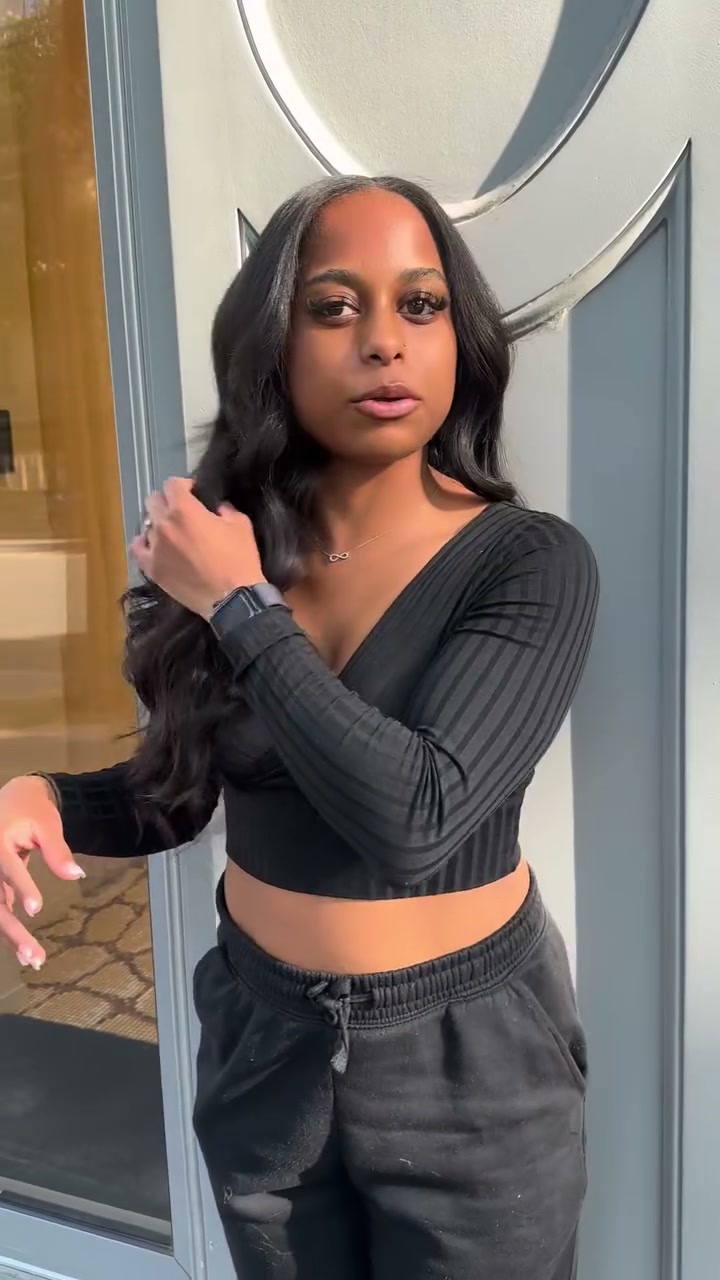 Vidéo Pose Tape-in chez Imaany Beauty