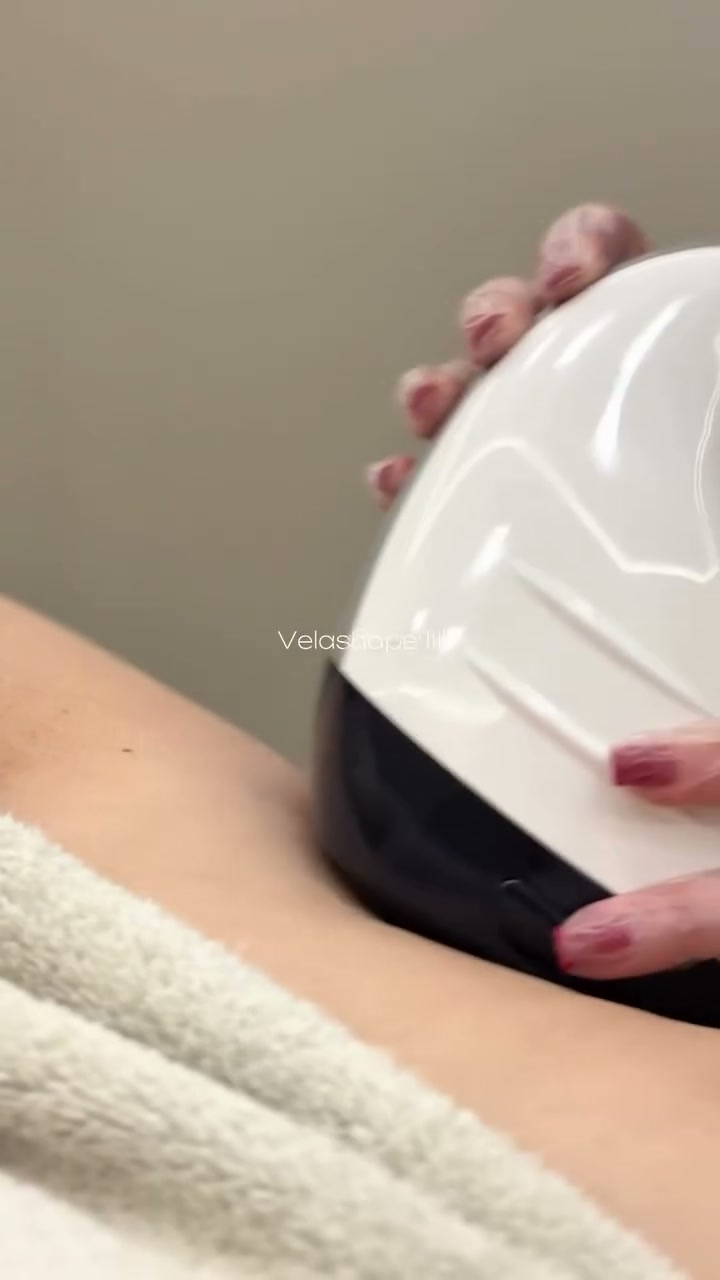 Vidéo Massage sculptant RF VelaShape 3 chez PUR Saint Germain